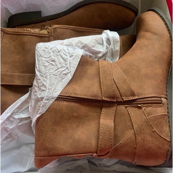 Shoedazzle — NEW - Picture 1 of 2